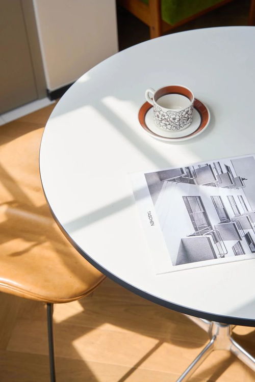 上海一字戶型老房,睡眠倉,大浴缸,老鋼窗復古陽臺,全有 廚房 裝修 客廳 衛(wèi)生間 電視背景墻 網(wǎng)易訂閱